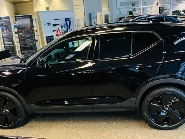 Volvo XC40 Plus