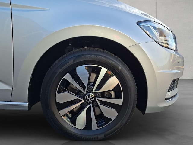 Volkswagen Touran 1.5 TSI DSG Move