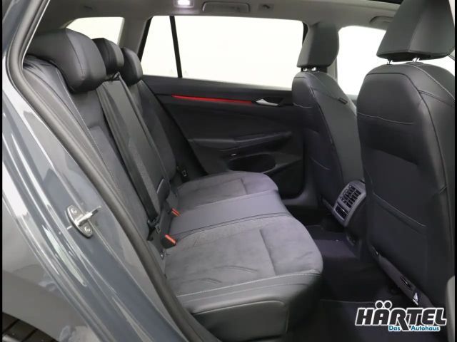 Volkswagen Golf 1.5 eTSI DSG Style Variant