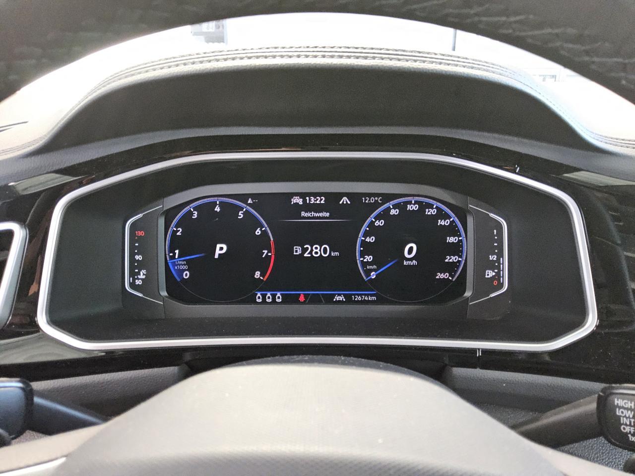 Volkswagen T-Roc 1.5 TSI DSG IQ.Drive R-Line