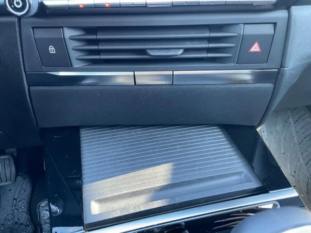 Opel Astra 1.2 Turbo Edition Turbo