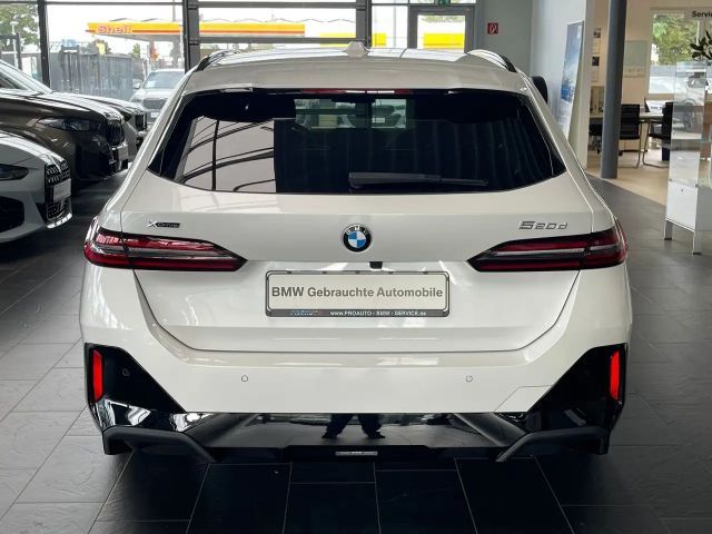 BMW 520 520d M-Sport Touring xDrive