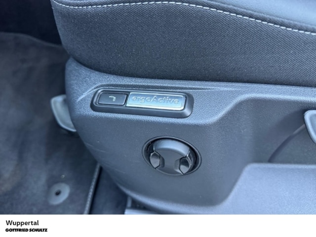 Volkswagen T-Roc 1.5 TSI DSG R-Line