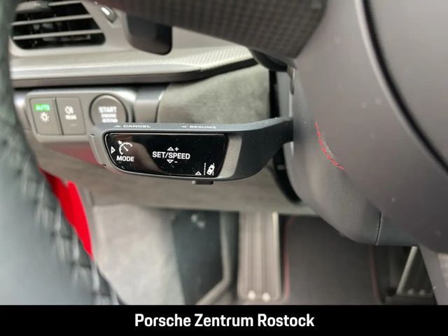 Porsche 992 Carrera Coupé GTS