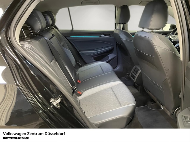 Volkswagen Golf 1.5 TSI DSG