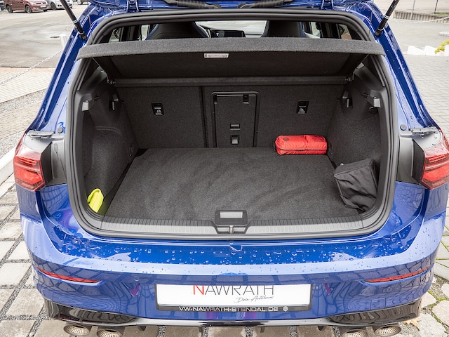 Volkswagen Golf 2.0 TSI Golf VIII