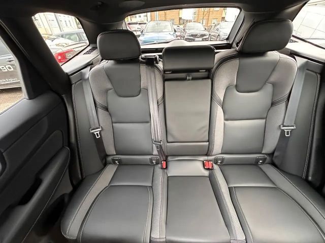 Volvo XC60 AWD Dark T8 Ultimate