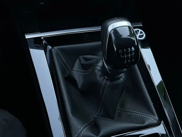 Opel Astra 1.2 Turbo Enjoy Sports Tourer Turbo