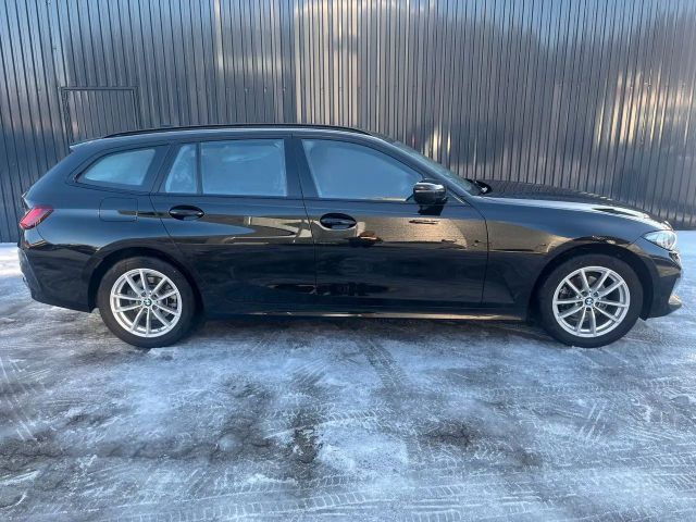 BMW 318 318i Touring