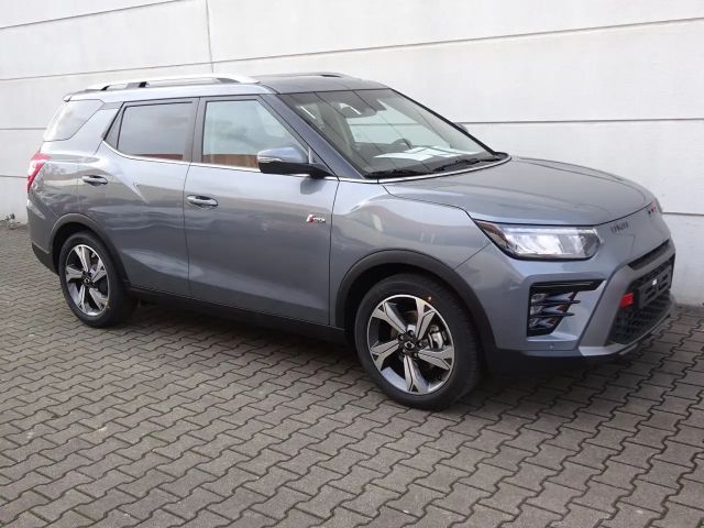 SsangYong Tivoli 2WD Sapphire