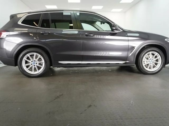 BMW X3 xDrive30e