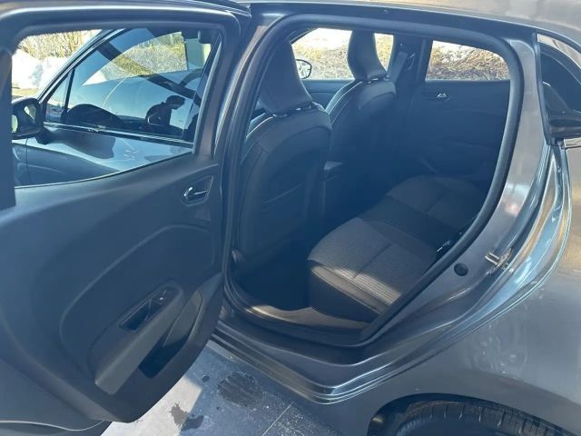 Renault Clio TCe 90 Techno