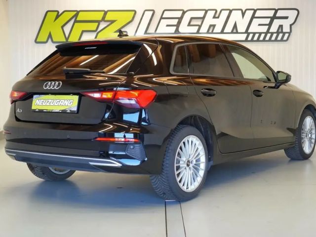 Audi A3 30 TFSI Sedan