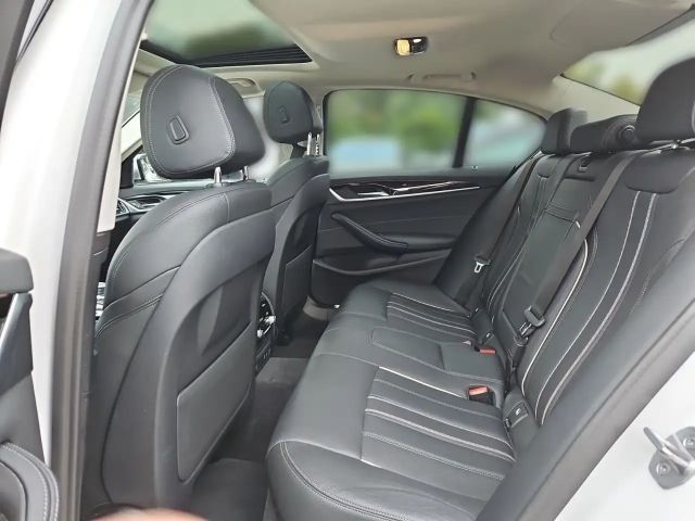 BMW 530 530d Business Line Sedan xDrive