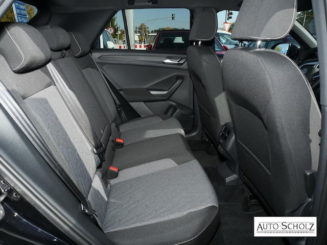 Volkswagen T-Roc 1.5 TSI DSG Move