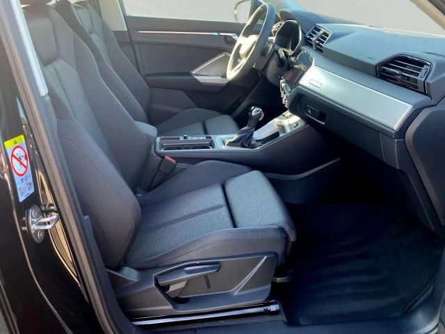 Audi Q3 35 TFSI S-Tronic