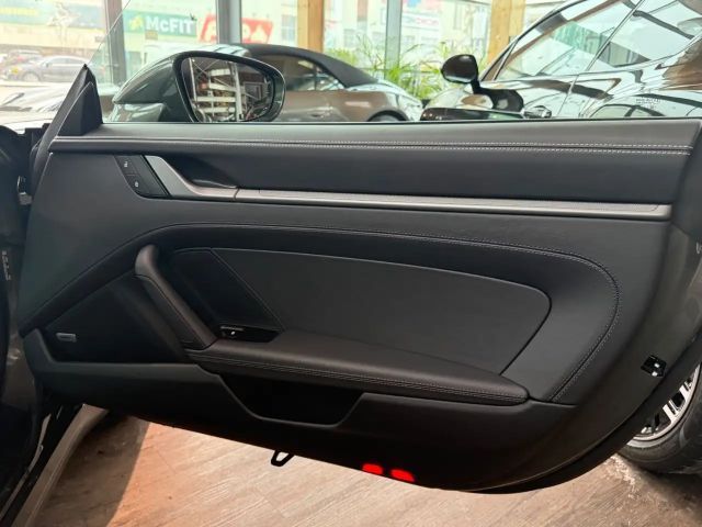 Porsche 992 4S Carrera Coupé