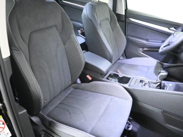 Volkswagen Golf Rabbit TSI