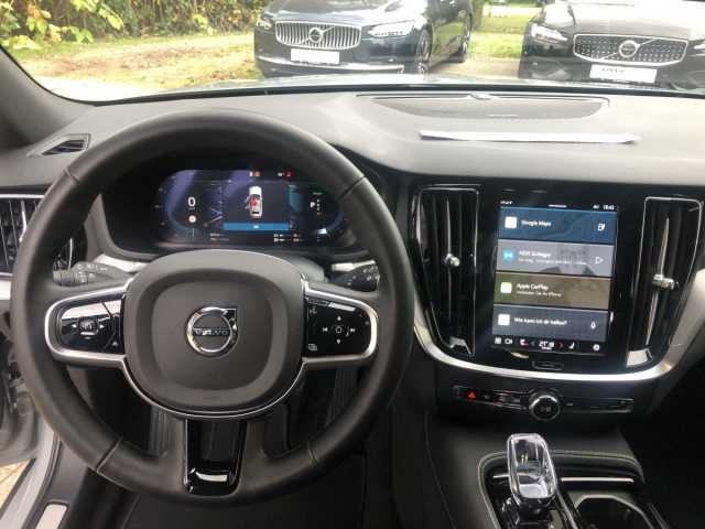 Volvo V60 AWD Dark Hybrid Plus T6