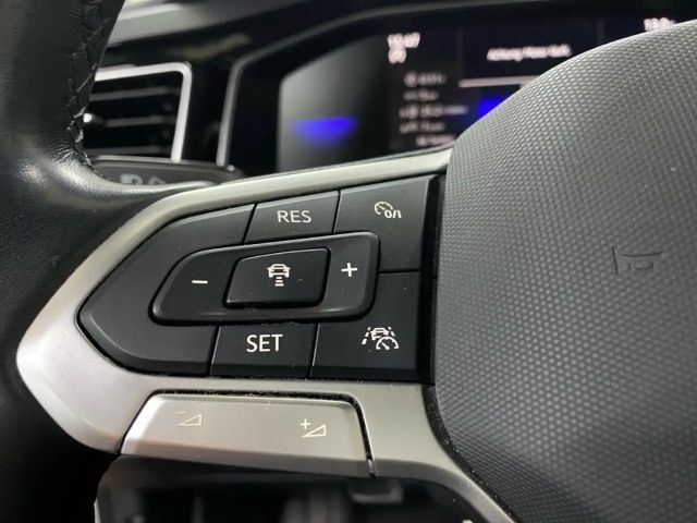 Volkswagen Taigo 1.5 TSI DSG R-Line