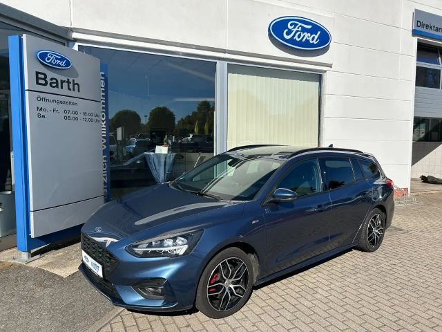 Ford Focus EcoBoost ST Line