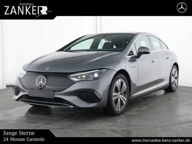 Mercedes-Benz EQE 300 Electric Art Sedan