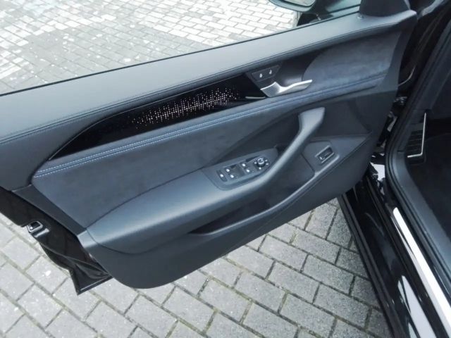 Volkswagen Passat DSG R-Line