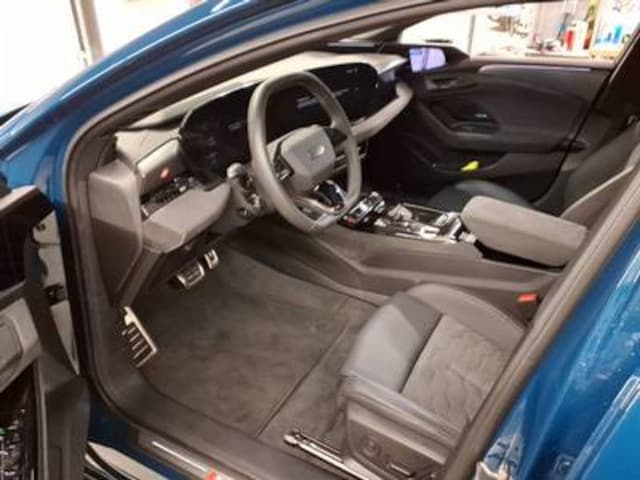 Audi A6 e-tron Avant