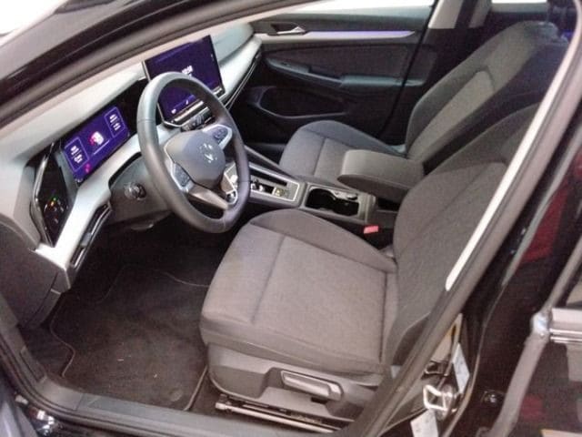 Volkswagen Golf 1.5 eTSI DSG Golf VIII