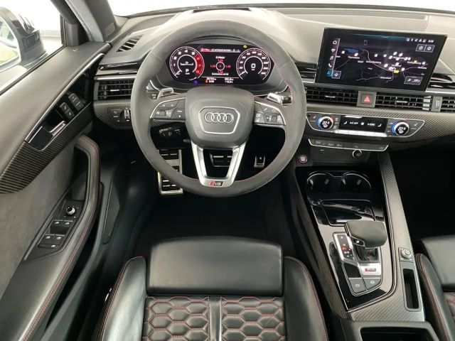 Audi RS4 Avant Quattro