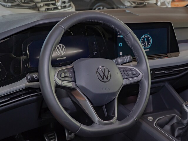 Volkswagen Golf 1.0 TSI Move Variant