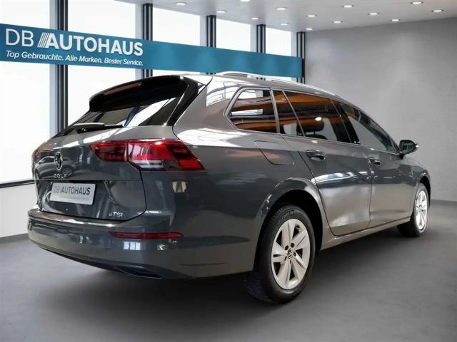 Volkswagen Golf 1.5 eTSI DSG Life