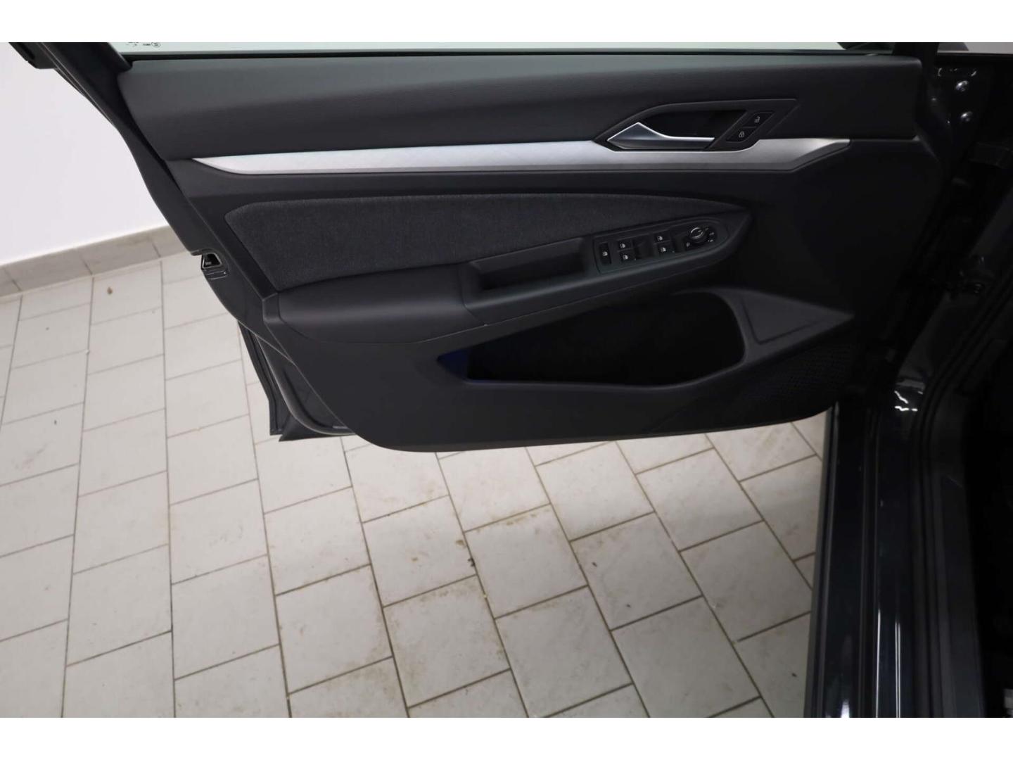 Volkswagen Golf 1.5 TSI Life