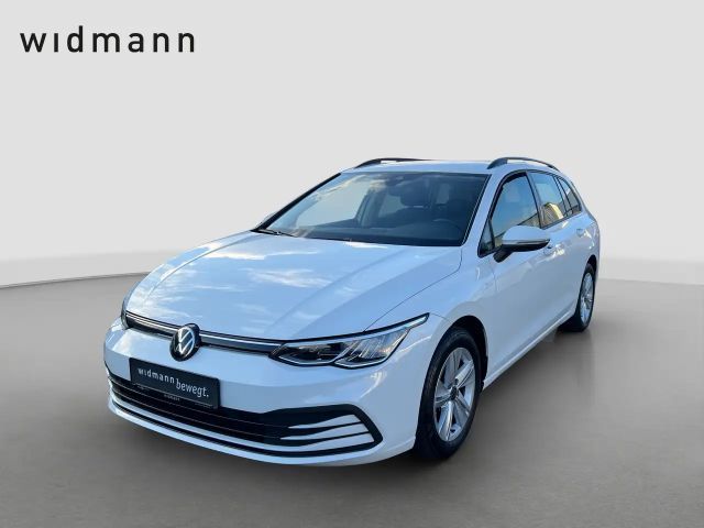 Volkswagen Golf Life Variant
