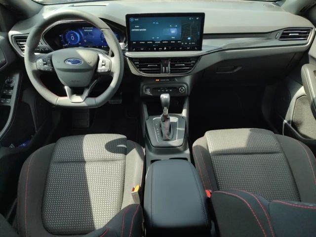 Ford Focus ST Line Wagon