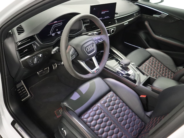 Audi RS4 Avant Quattro