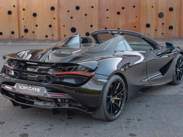 McLaren 720S Spider