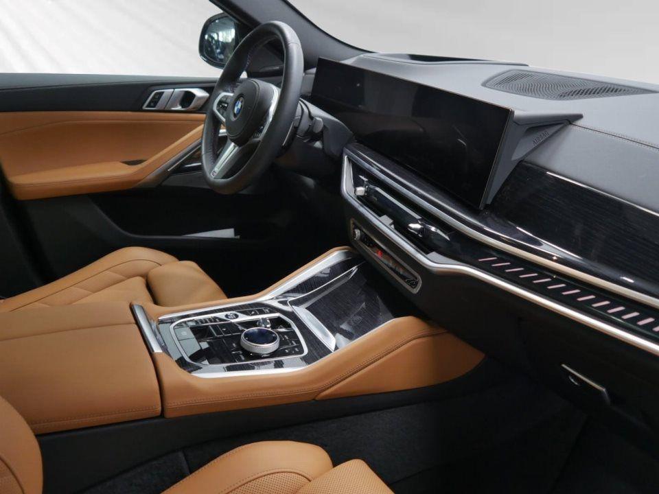 BMW X6 M60i xDrive