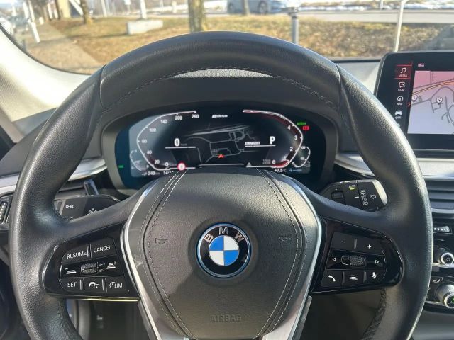 BMW 530 530e Touring xDrive