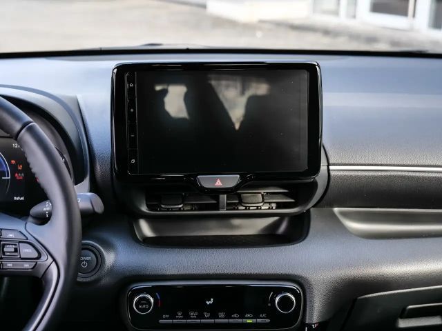 Toyota Yaris Comfort Hybride