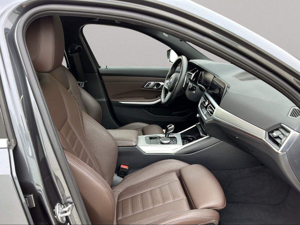 BMW 330 330i Touring