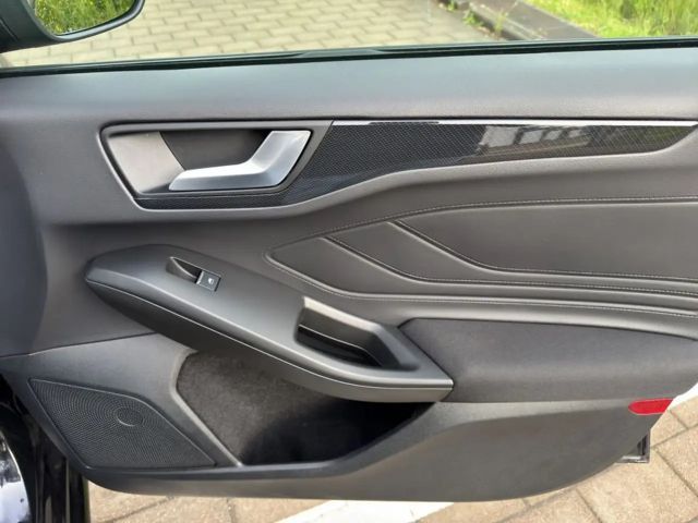 Ford Focus EcoBoost ST Line Wagon