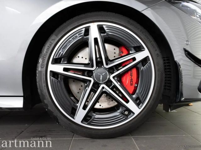Mercedes-Benz CLA 350 4MATIC AMG Line