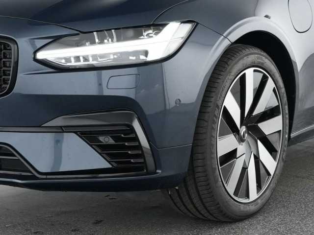 Volvo V90 AWD Dark Plus T6