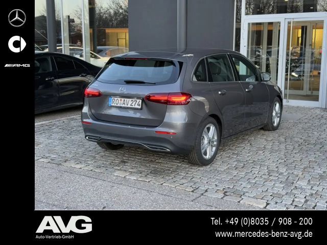 Mercedes-Benz B 180 Progressive