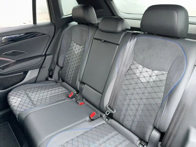 Volkswagen Tiguan R-Line eHybrid