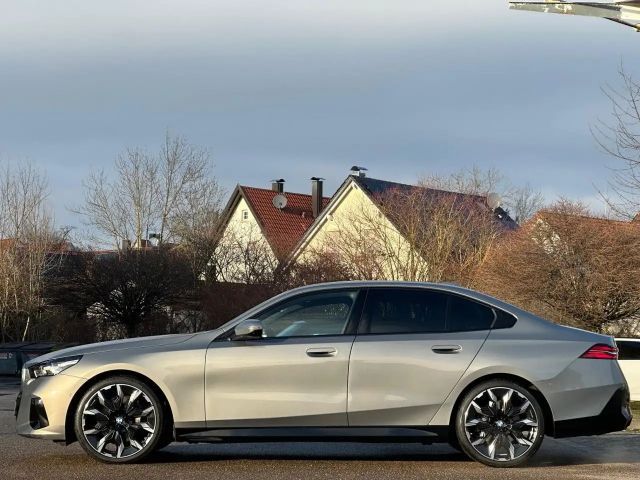 BMW 540 540d M-Sport Sedan xDrive