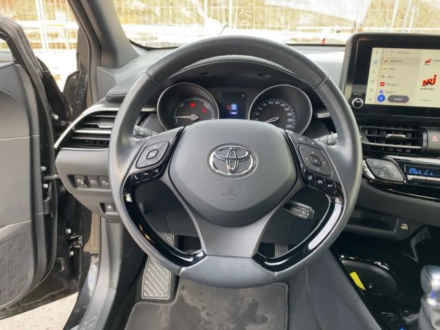 Toyota C-HR Team D