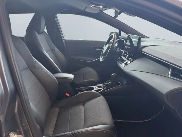 Toyota Corolla Hybride Team D