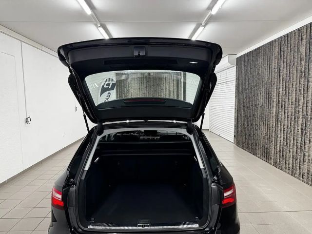 Audi A4 35 TFSI Avant S-Tronic
